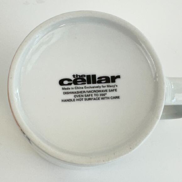 Christmas Coffee Mug Reindeer With Scarf Tea Cup by The Cellar - Picture 10 of 12